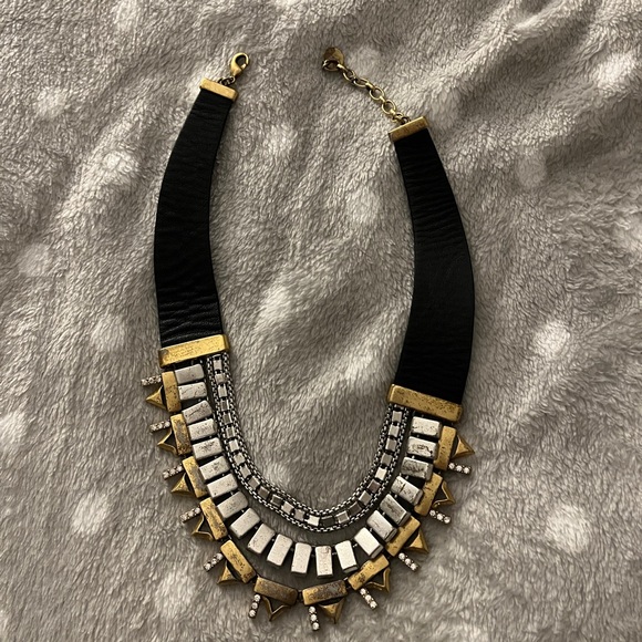 Stella and Dot Natalie Bib Necklace - Reversible Style - Picture 2 of 4